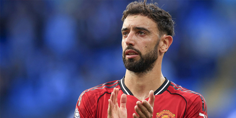 Fernandes luôn muốn cống hiến cho MU